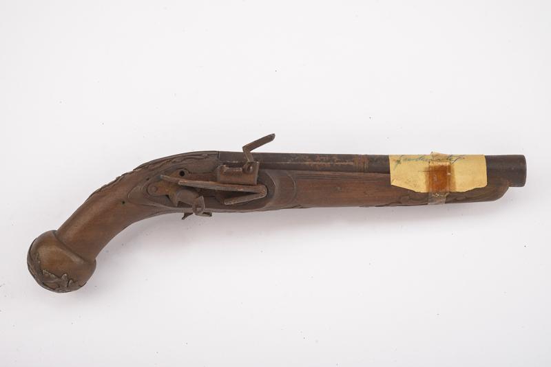 Resti di pistola a pietra focaia