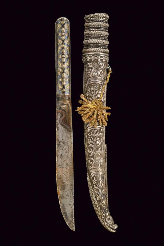 Coltello con fornimenti in argento