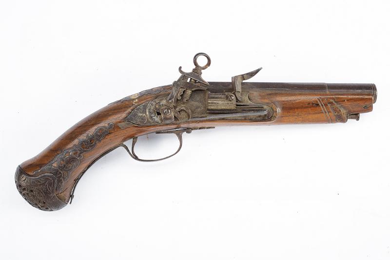 Pistola a pietra focaia alla romana