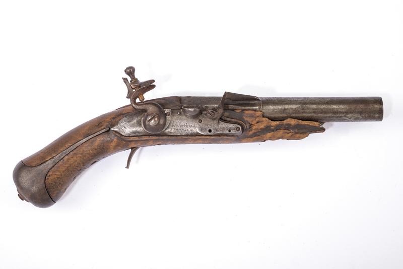 Pistola a pietra focaia da viaggio