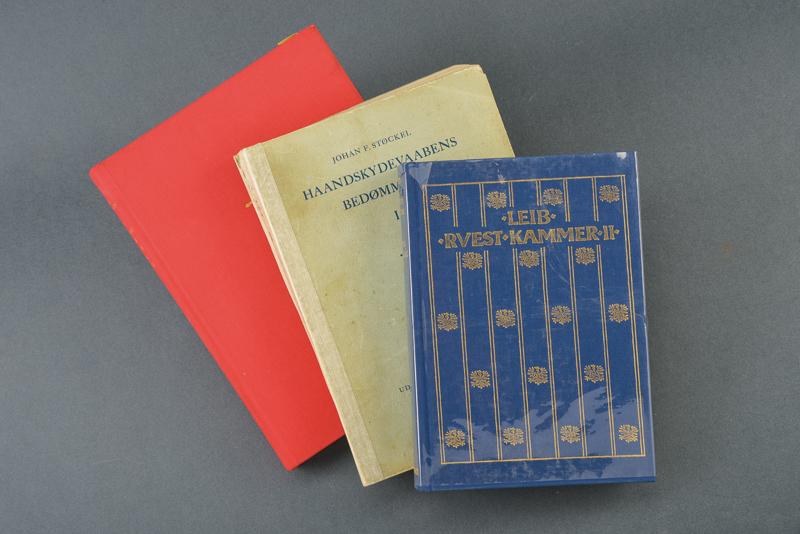 Lotto di tre libri