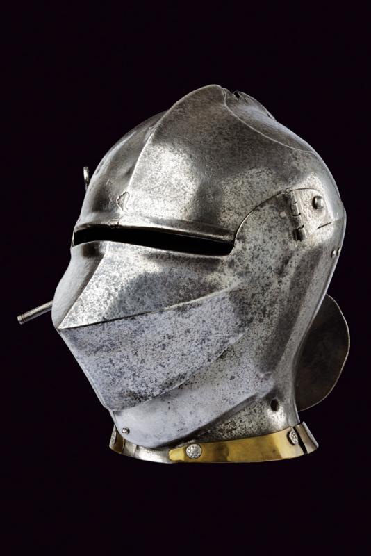 Armet composito da uomo d'arme
