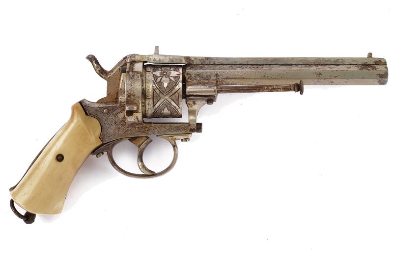 Revolver a spillo