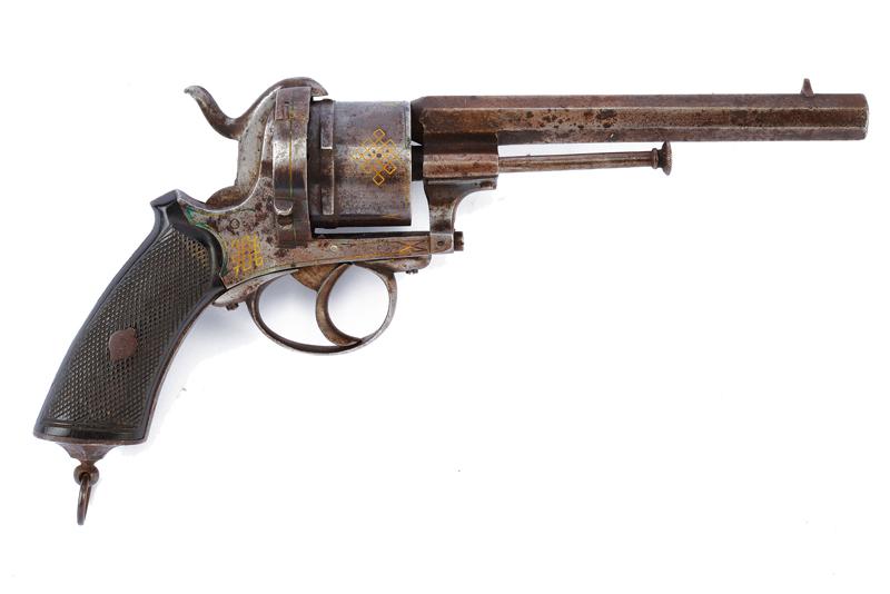 Revolver a spillo
