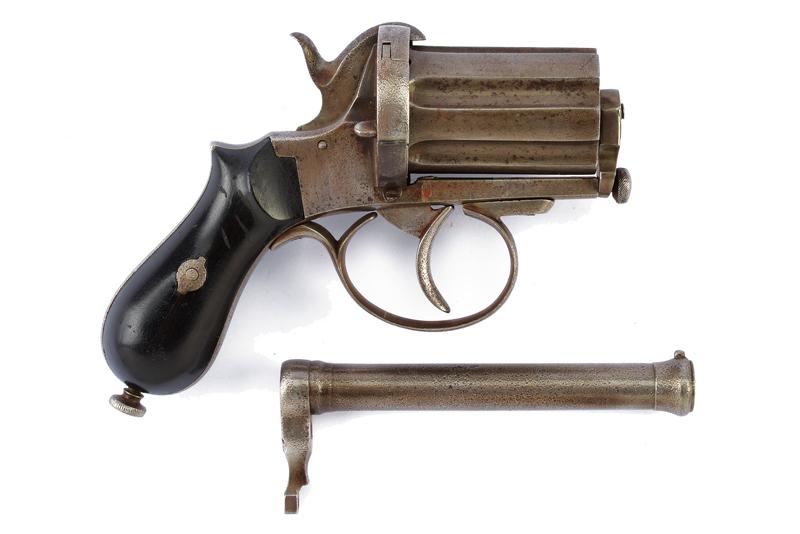 Pepperbox revolver a spillo con canna svitabile