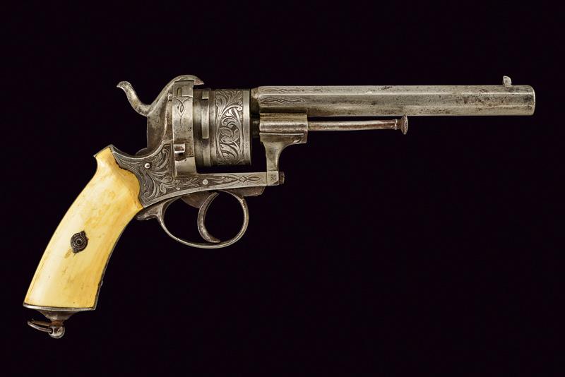 Revolver a spillo inciso