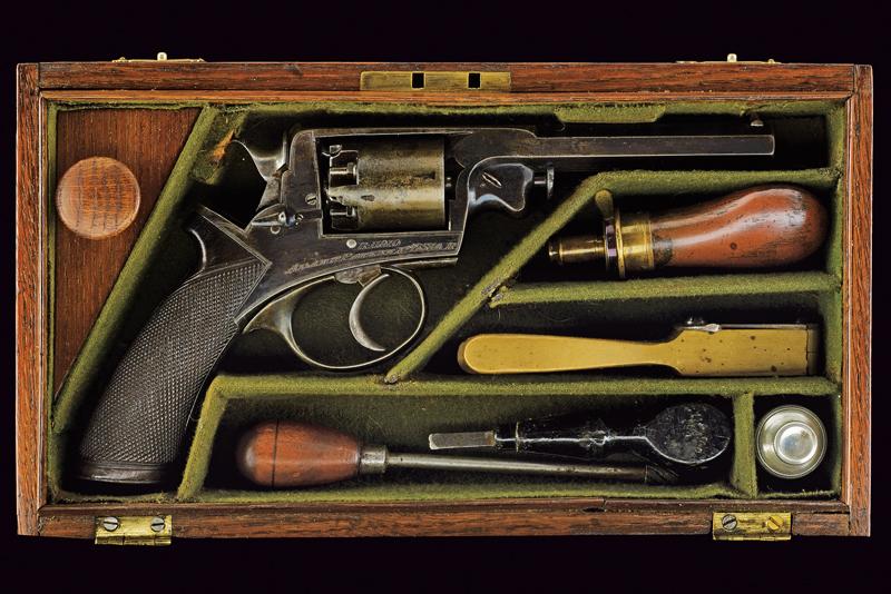Revolver a luminello Adams di Dickson & Son in cassetta