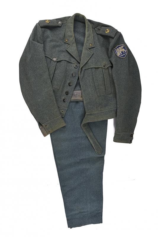 Uniforme da ufficiale
