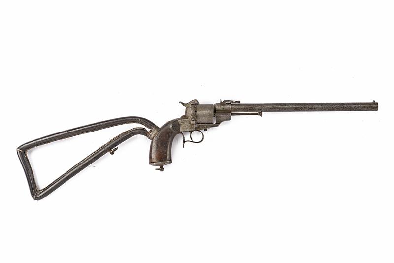 Raro revolver Lefaucheux a canna lunga e con calciolo