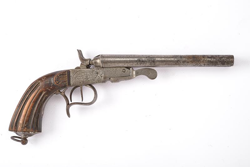 Pistola a retrocarica a due canne