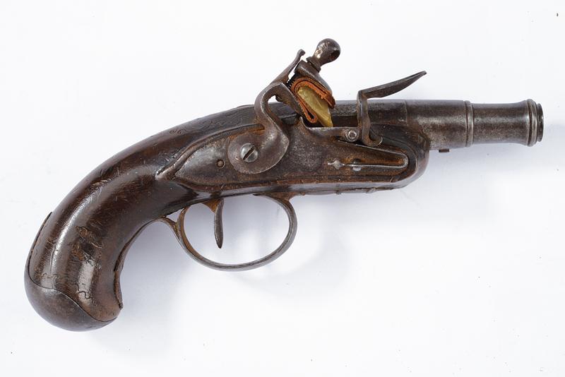 Pistola da viaggio a pietra focaia