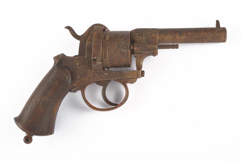Revolver a spillo