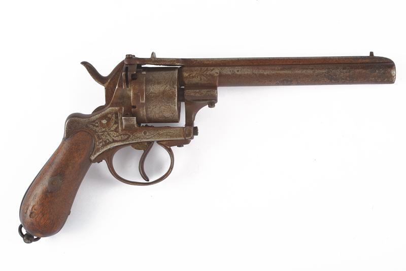 Revolver a spillo