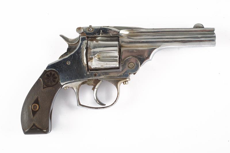 Revolver a percussione centrale sul tipo S&W