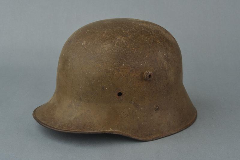 Elmetto Mod. 1916