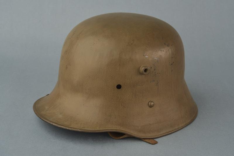 Elmetto Mod. 1916