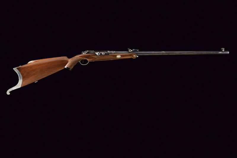 Carabina a retrocarica sistema Mauser da tiro di Peterlongo