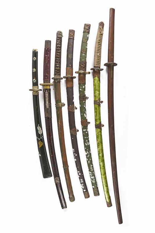 Lotto di sette Katana