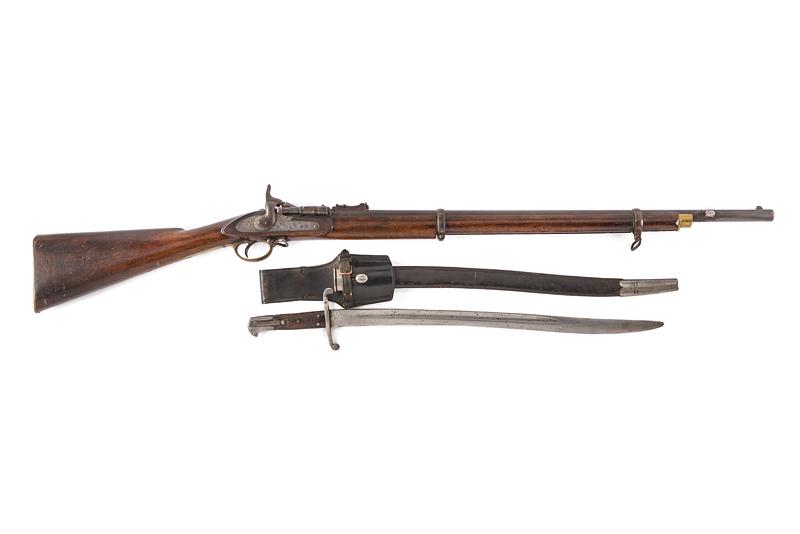 Fucile Snider Enfield a retrocarica con baionetta