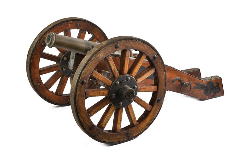 Cannoncino su affusto mobile
