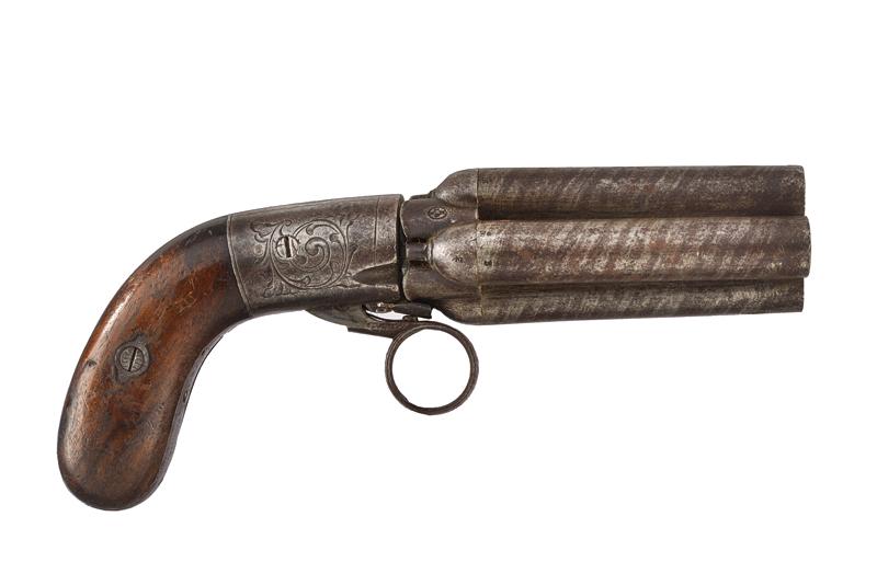 Mariette pepperbox revolver a luminello