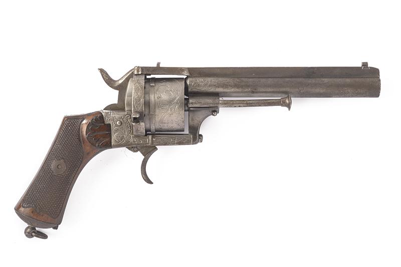 Revolver a spillo