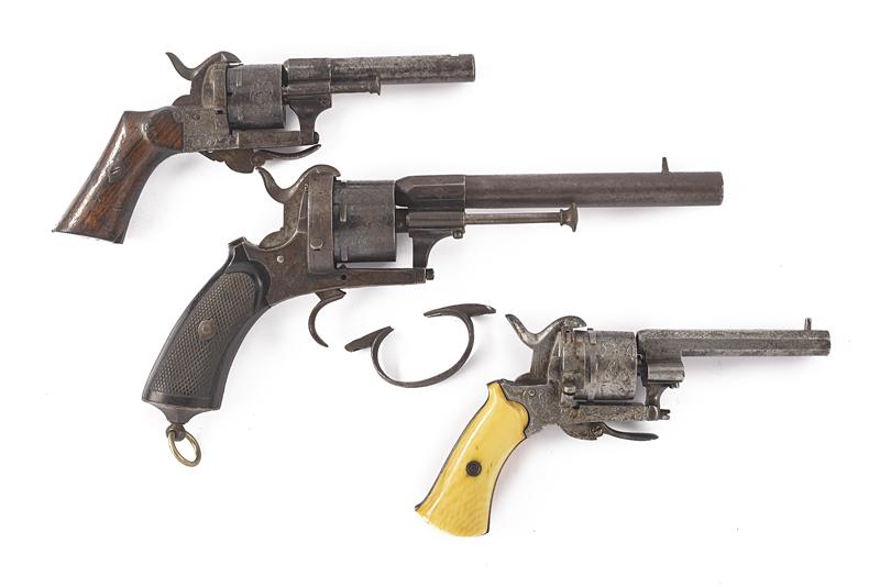 Lotto di tre revolver a spillo