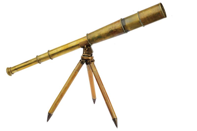 Cannocchiale militare con treppiede