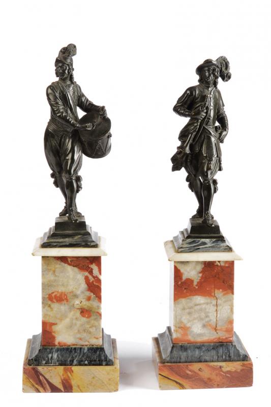 Paio di statue in bronzo