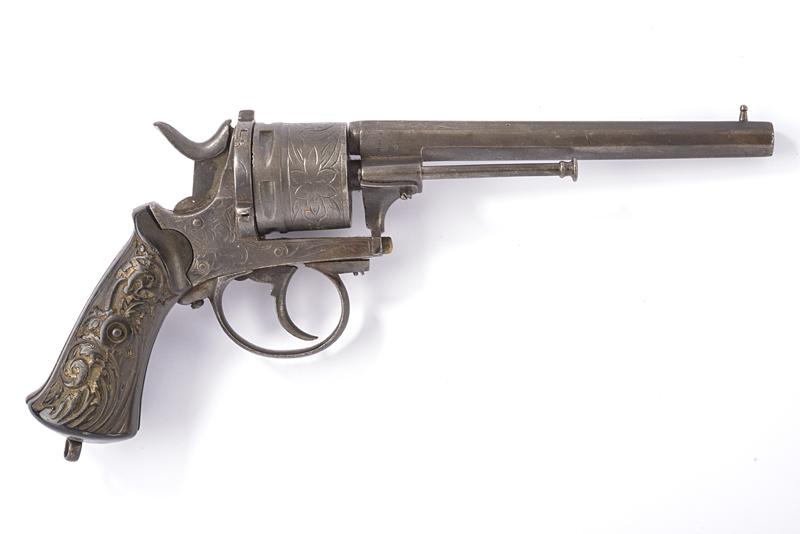 Revolver a spillo
