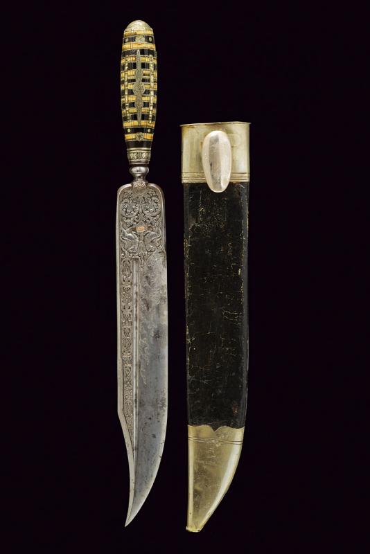 Straordinario coltello da caccia
