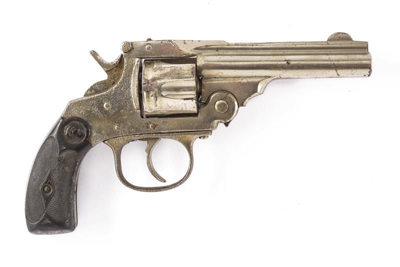 Revolver a percussione centrale sul tipo S&W