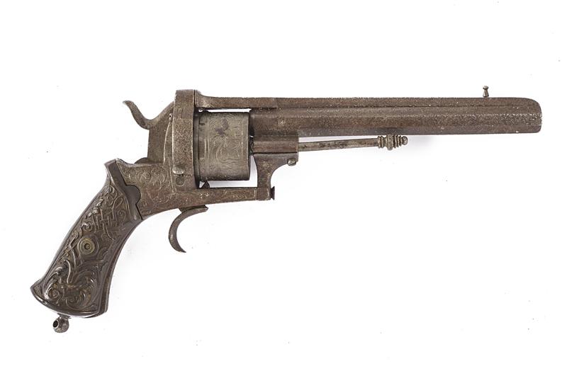 Revolver a spillo
