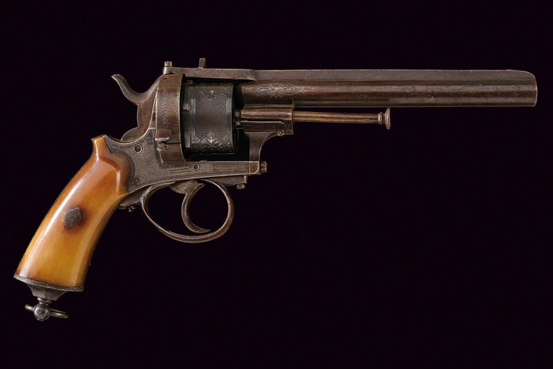 Revolver a spillo