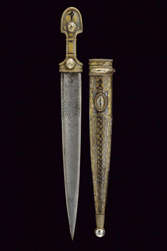 Piccolo kindjal in argento