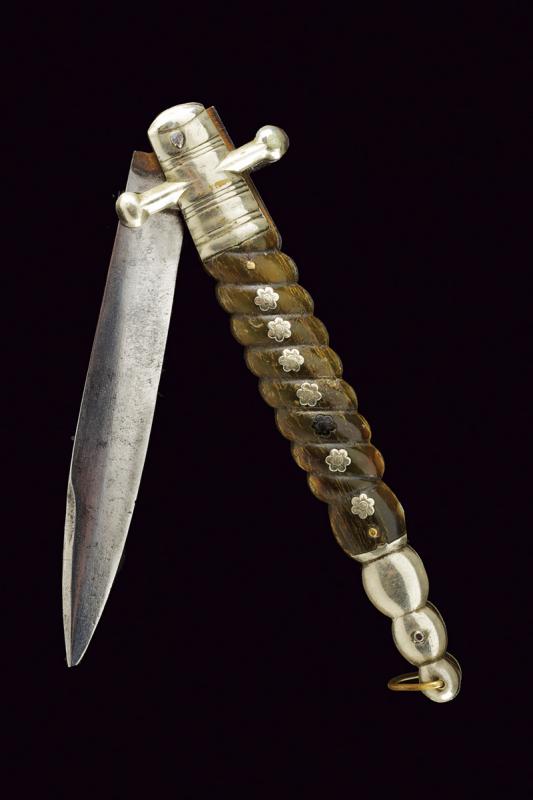 Coltello pieghevole