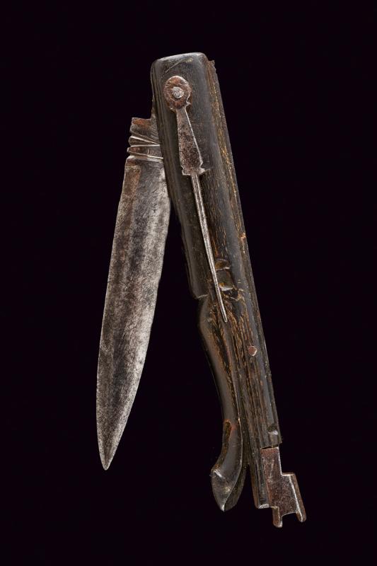 Coltello pieghevole