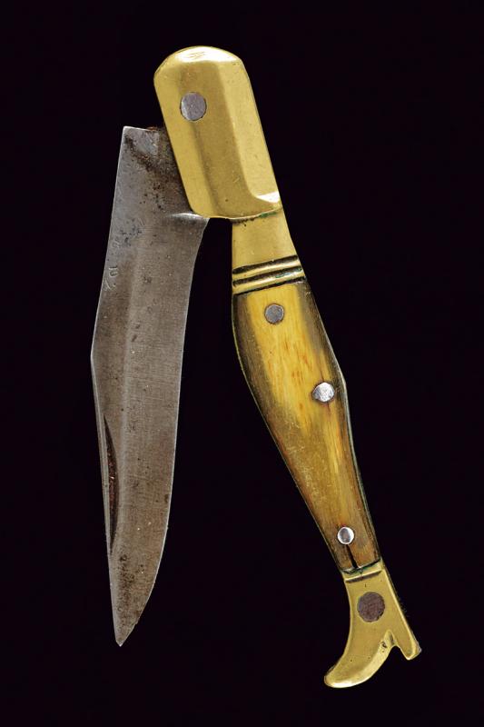 Coltello pieghevole