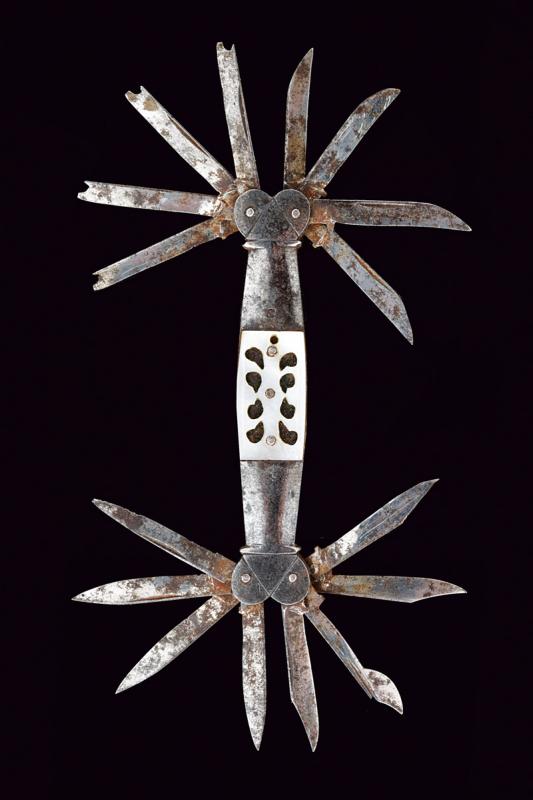 Coltello pieghevole multilama