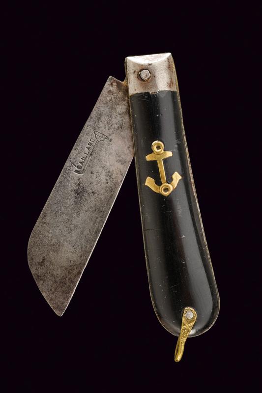 Coltello pieghevole da marinaio