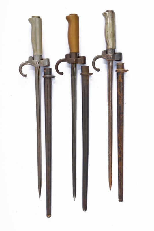 Lotto di tre baionette Lebel mod. 1886
