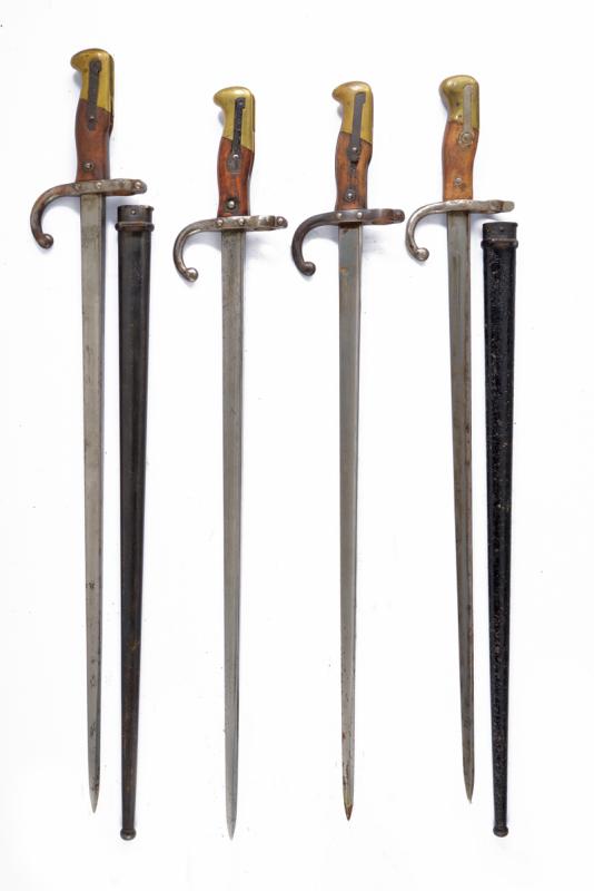 Lotto di quattro baionette mod. 1874