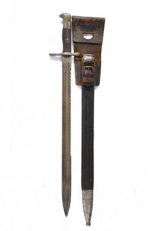 Baionetta mod. 1887 con dorso a sega