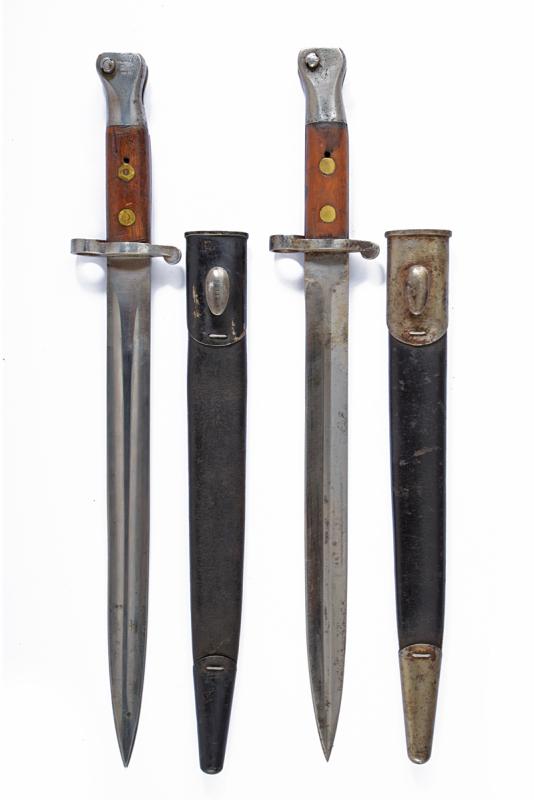 Lotto di due baionette mod. 1888 MK1 secondo tipo