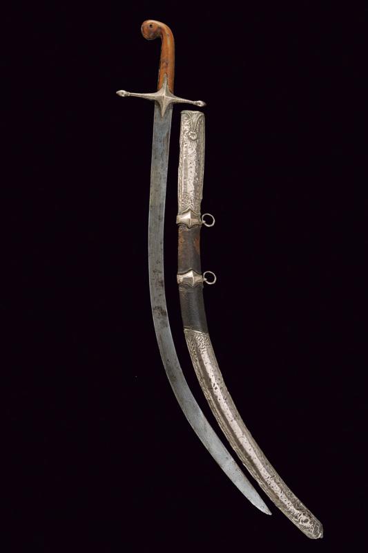 Shamshir con fornimenti in argento