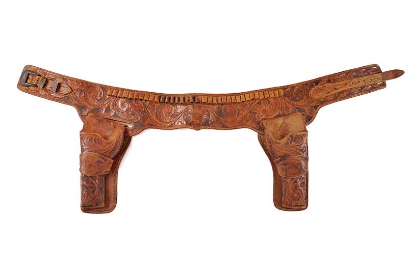 Cinturone per due revolver