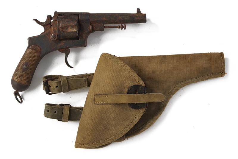 Revolver Bodeo Mod. 1889 con fondina