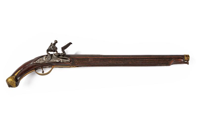 Interessante pistola a pietra focaia