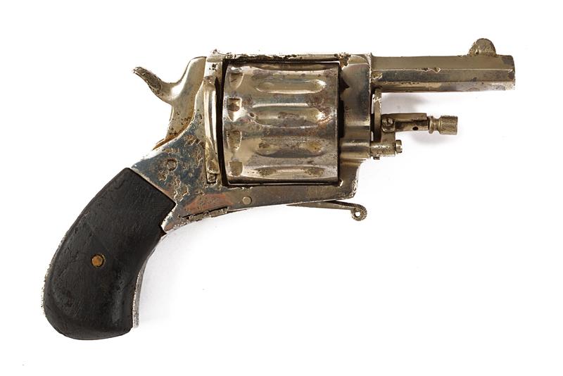 Revolver a percussione centrale a dodici colpi