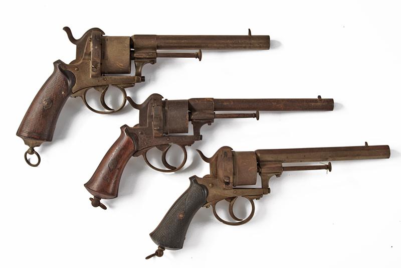 Lotto di tre revolver a spillo